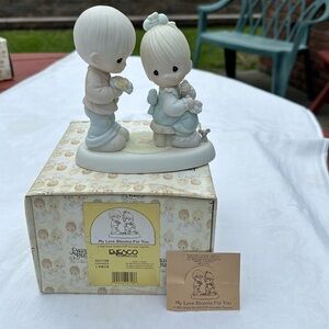 Precious Moments - 521728 - My Love Blooms Forever For You